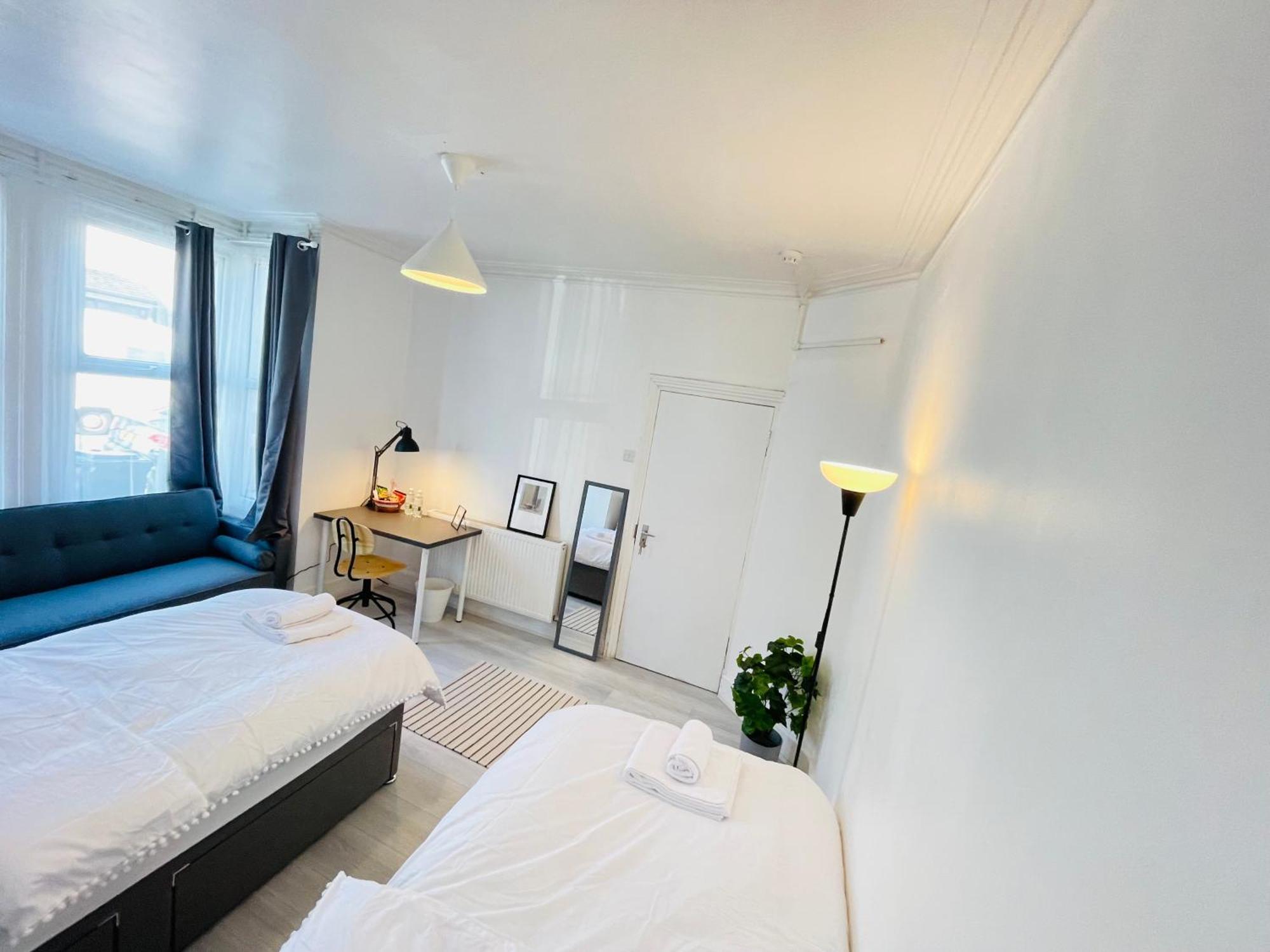 Leytonstone House - Sleepylodge London Exterior photo